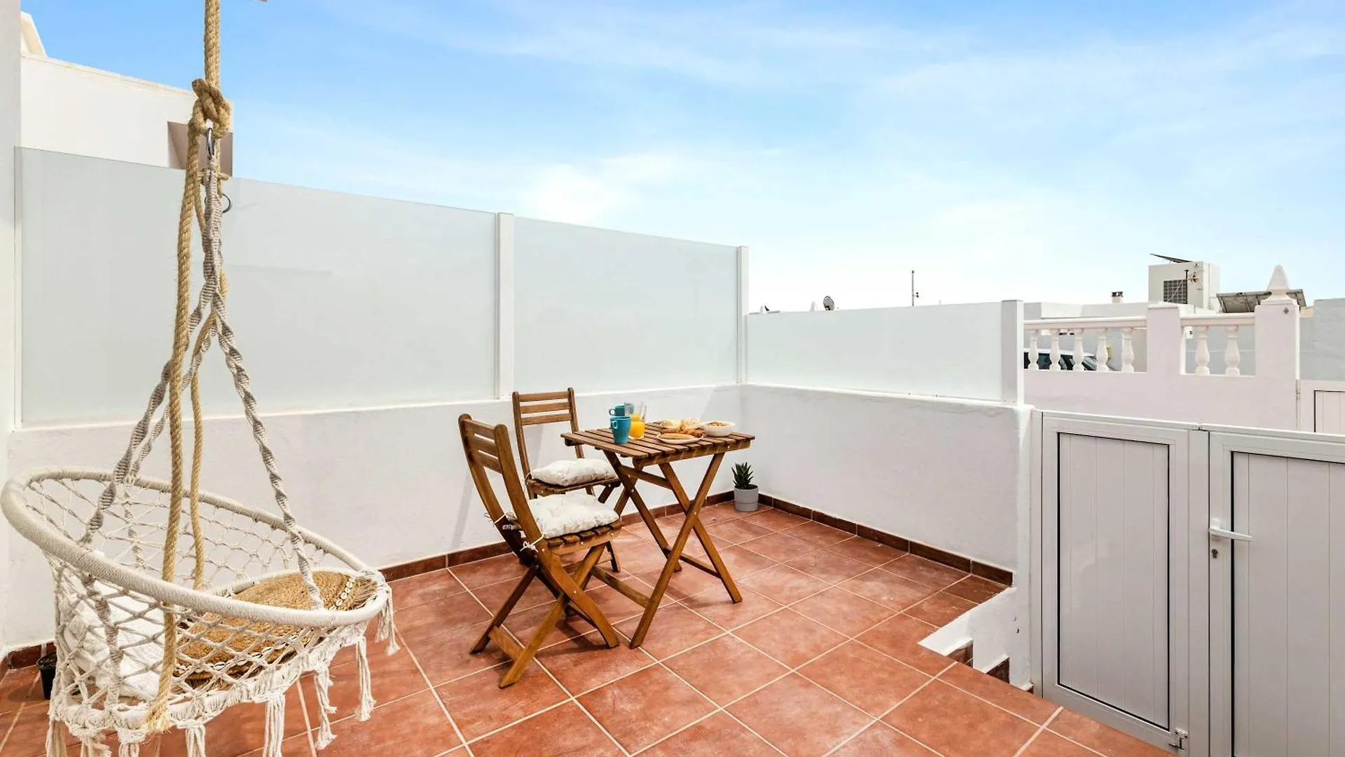 דירות Guatiza Bayside Cocoteros Hideaway Coco Breeze 0*,  ספרד