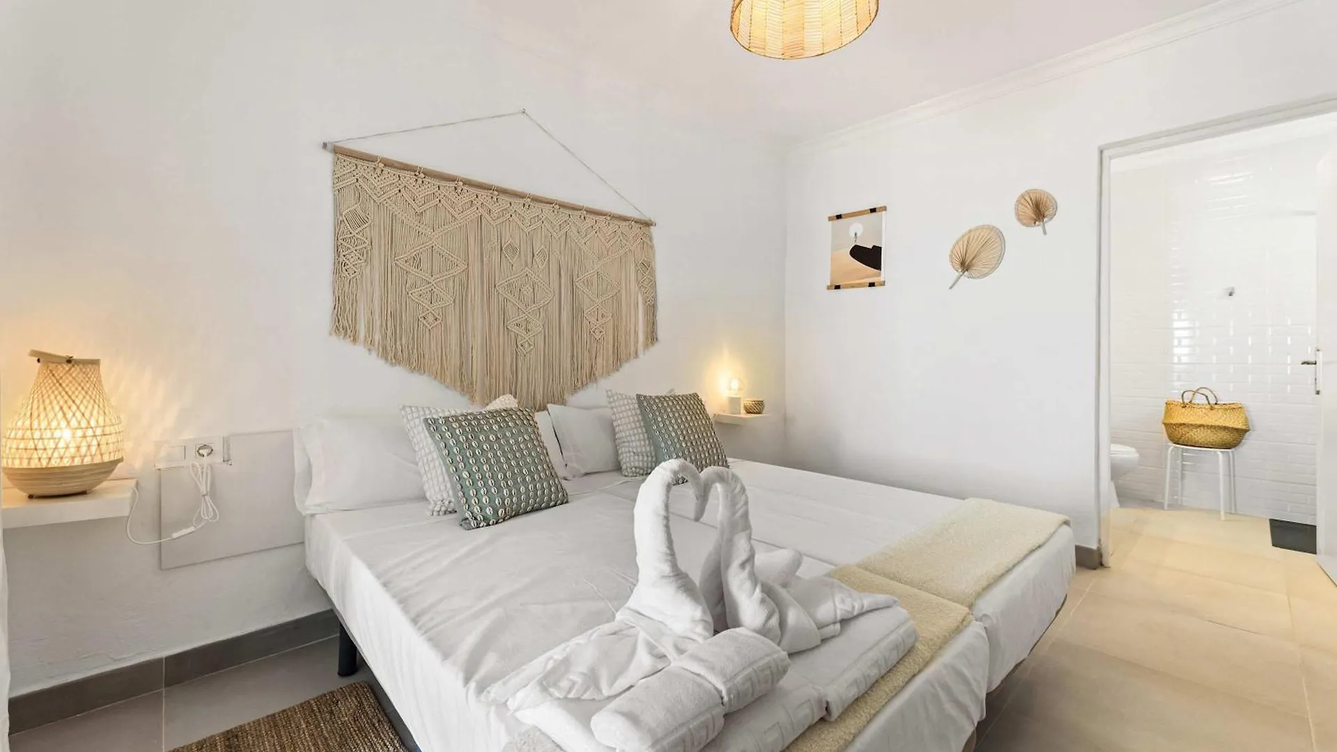 דירות Guatiza Bayside Cocoteros Hideaway Coco Breeze ספרד